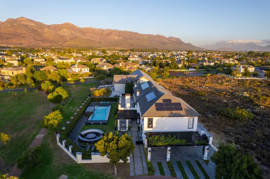 4 Bedroom Property for Sale in Val De Vie Estate Western Cape